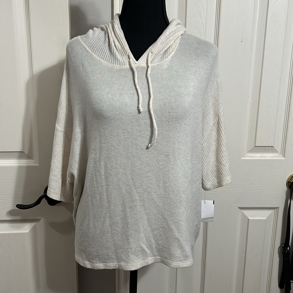 Johnny Was Calme Hooded Cozy Tee Ecru Size M NWT
